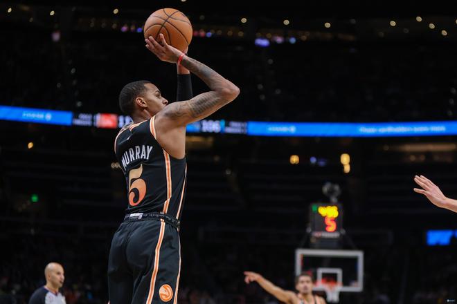 凭借出色的 凭借出色的