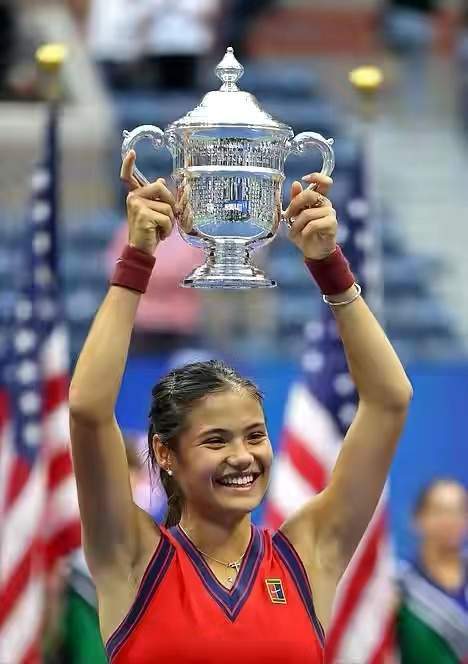 然而比赛的 然而比赛的