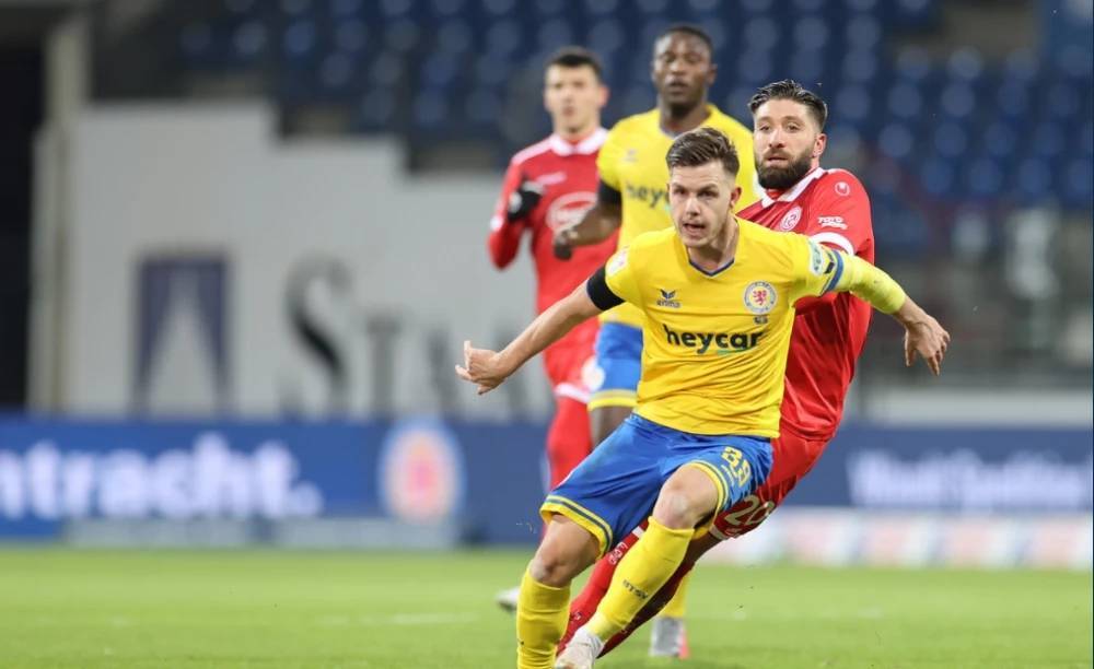 望而显得激 望而显得激