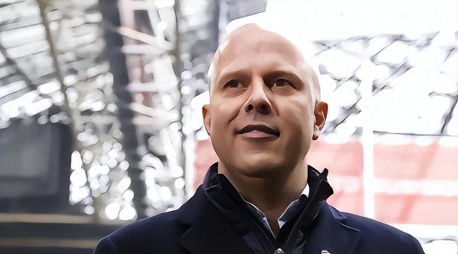 以出色的身 以出色的身