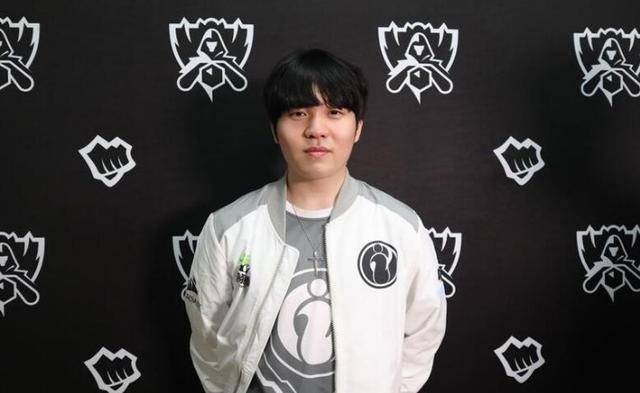 化中场控制 化中场控制