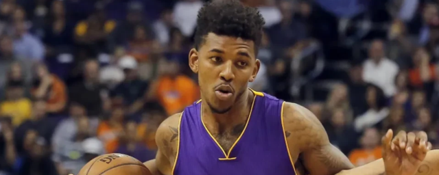 花板可期 花板可期