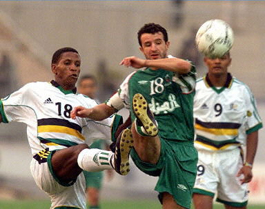 对攻中继续 对攻中继续